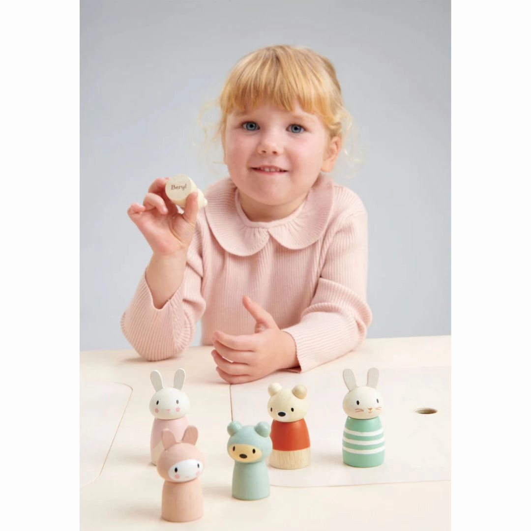 Bear Tales Wooden Doll Set Young imaginations