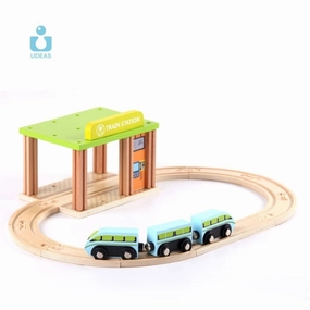 Udeas Qpack Train Station Play & learn Designed for development