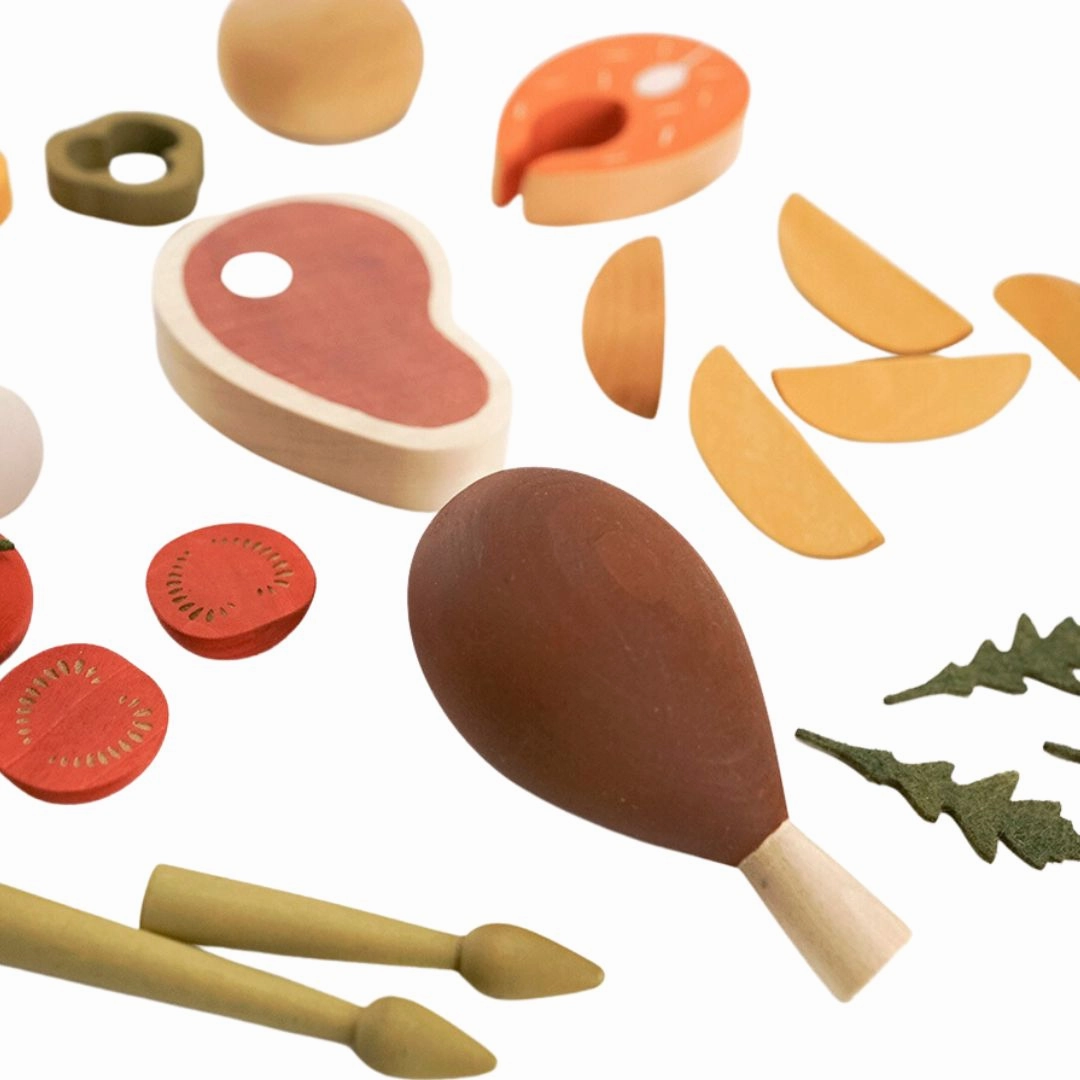 Busy kids Wooden Dinner Play Food Set