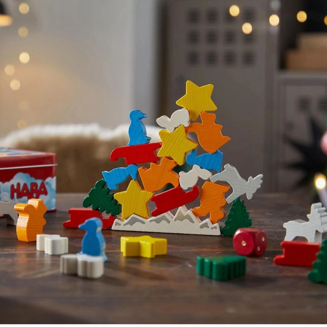 Animal Upon Animal - Christmas Stacking Game First explorers