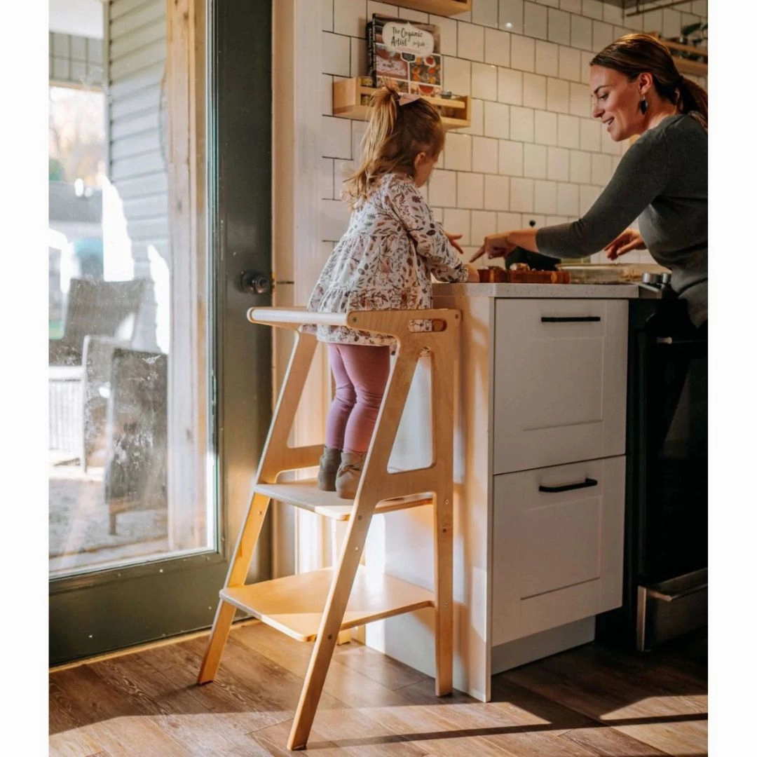 Kitchen Play Tower Parent-approved learning Little learners