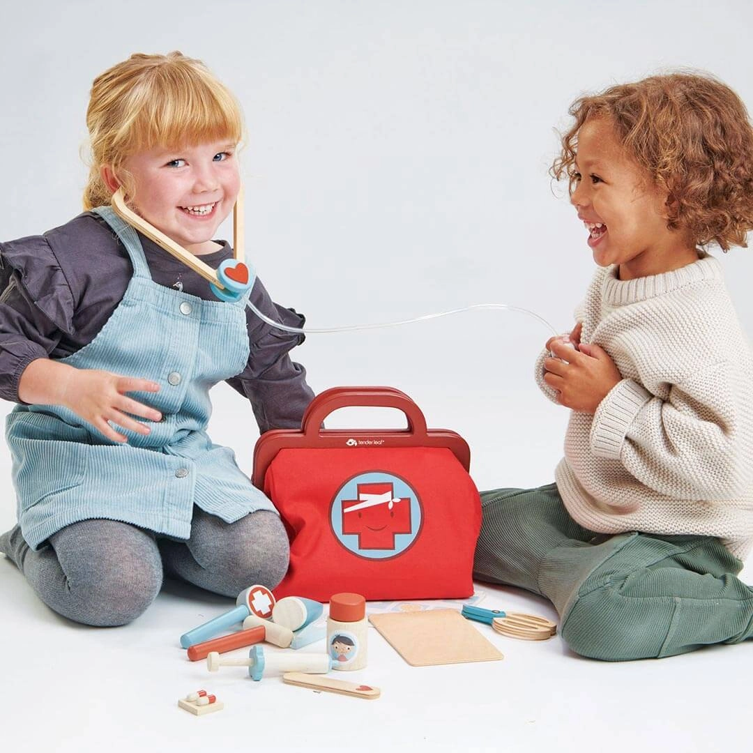 Happy hands Little learners Doctor'S Bag Wooden Play Set