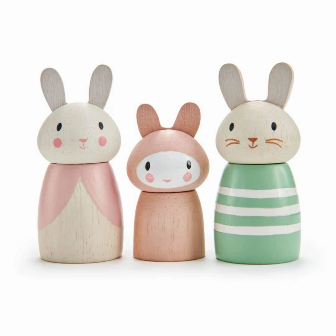 Thoughtful learning Young minds at work Bunny Tales Wooden Doll Set