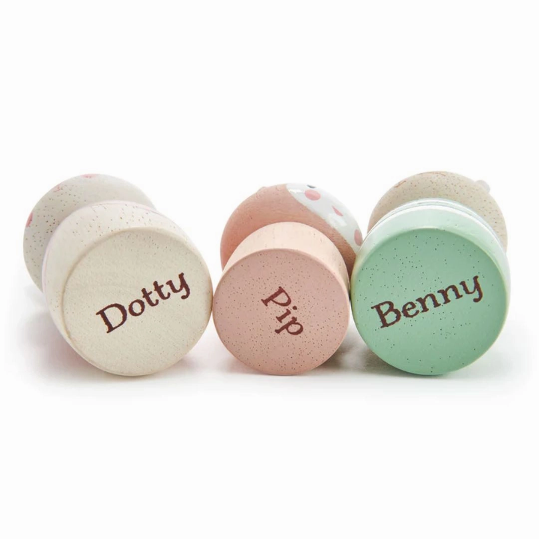 Tiny thinkers Smart little ones Bunny Tales Wooden Doll Set