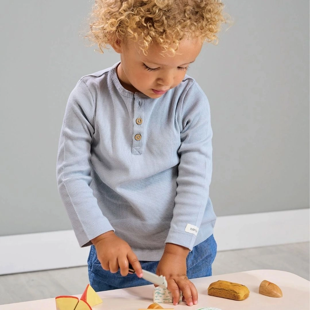 Tools for tiny thinkers Tiny thinkers Mouse-Shaped Wooden Cheese Board Play Set