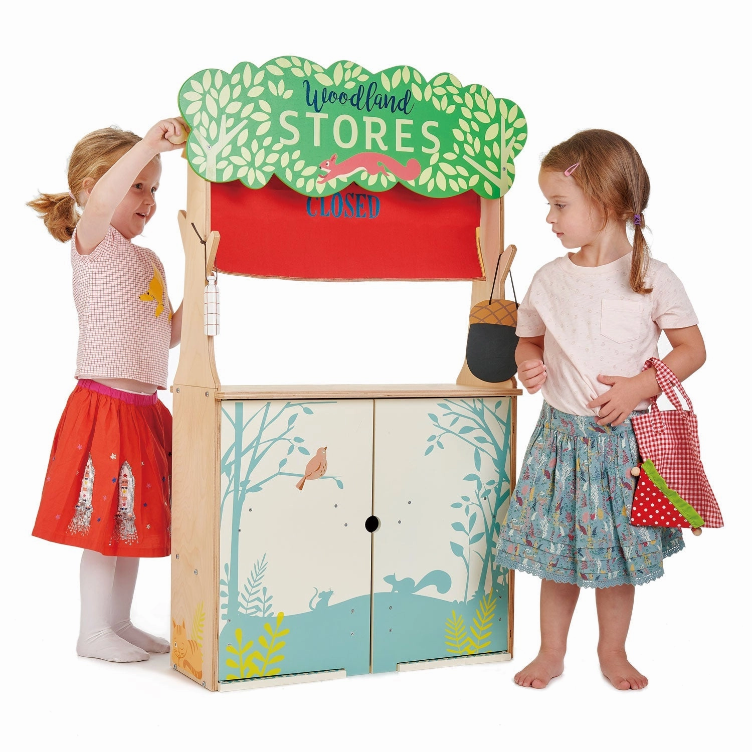 Mini makers Young explorers Woodland Stores And Theater