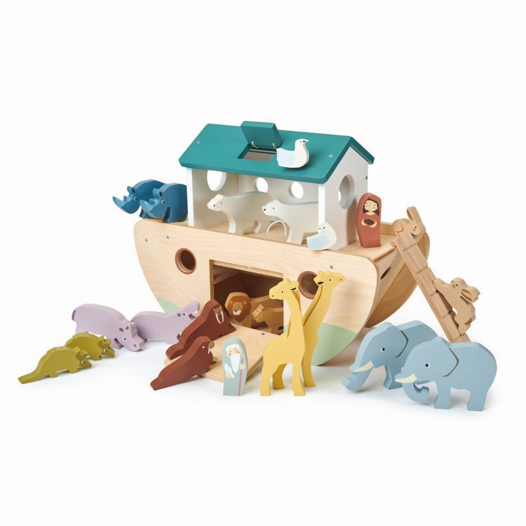 Wooden NoahS Ark Play Set Mindful play Preschool minds