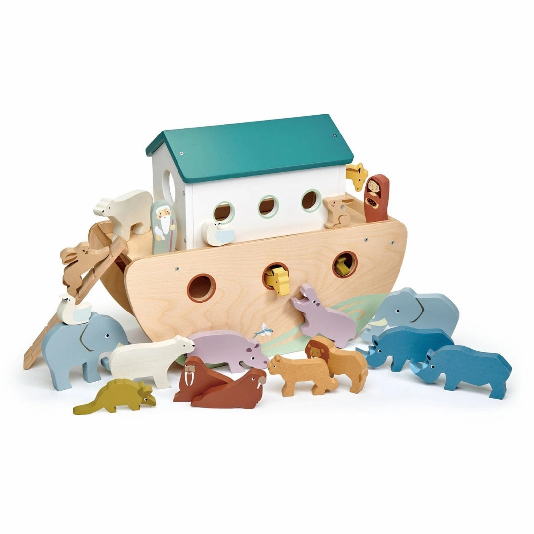 Wooden NoahS Ark Play Set Fun that fuels growth Moments of imagination