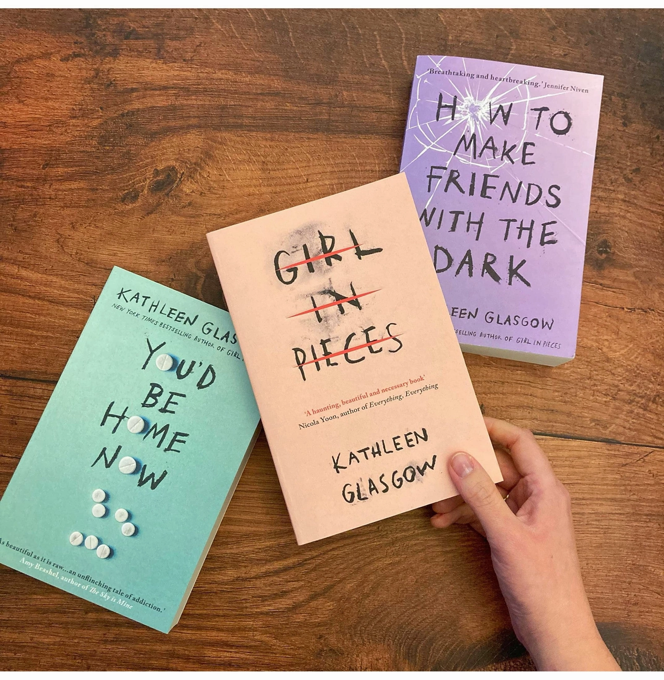 Girl In Pieces [Paperback] Kathleen Glasgow Skill-building tools
