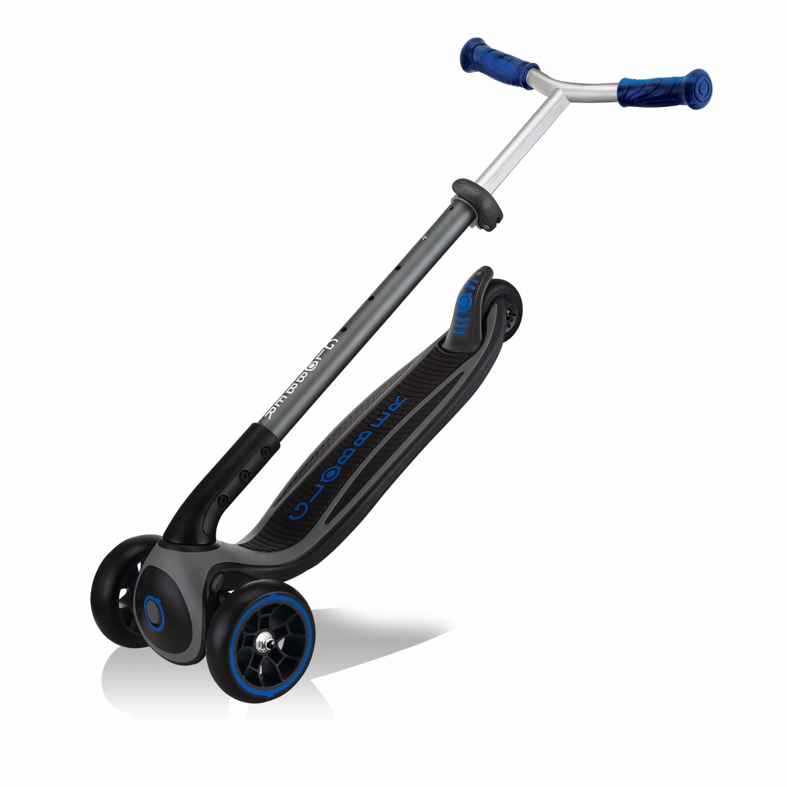 Kid-focused experiences Globber Master Prime Foldable Scooter - Black / Navy Blue (4 - 14Y)
