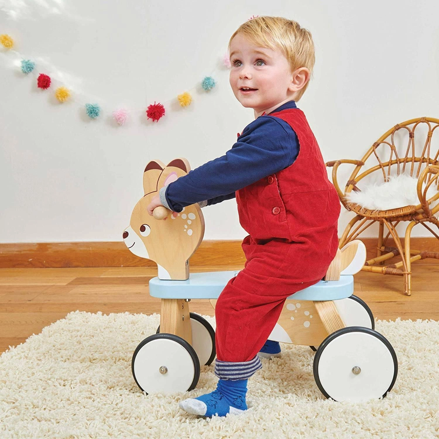 Little learners Preschool minds Le Toy Van - Petilou Wooden Ride On Deer Push Along