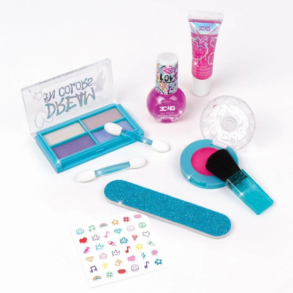 Make It Real 3C4G Graffiti Makeup Wardrobe Mindful play