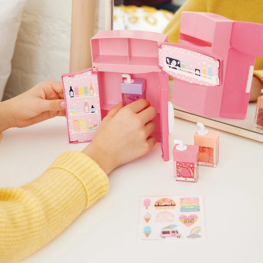 Make It Real 3C4G Mini Fridge Lip Gloss Set With Stickers Thoughtful learning Tiny thinkers