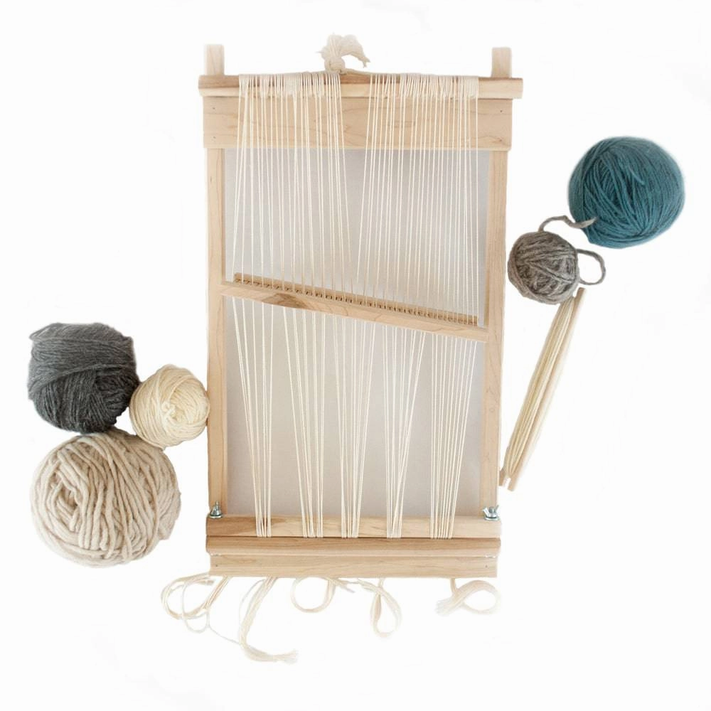 Beginner'S Wooden Weaving Loom Young minds at work Fun for curious minds