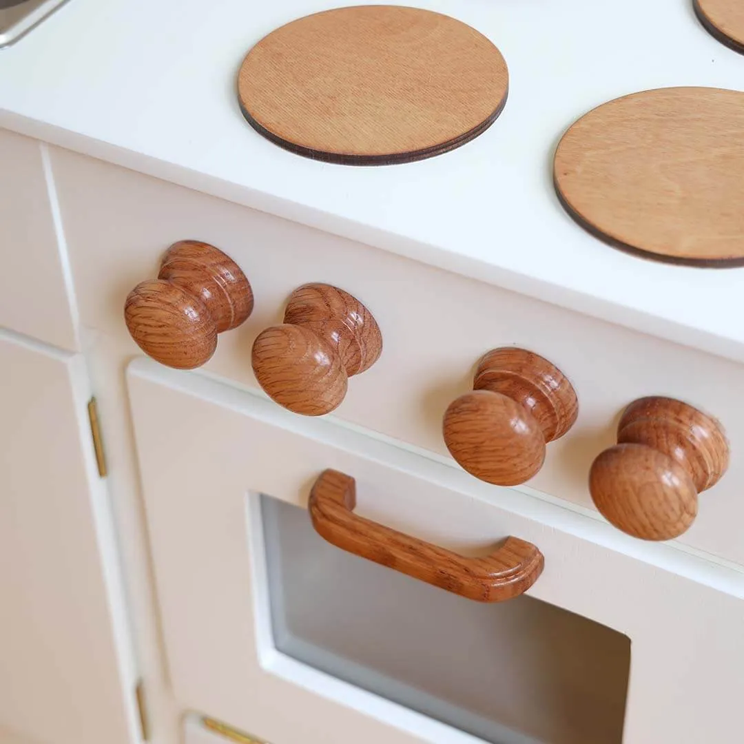 Engaging young minds Classic Wooden Play Kitchen - White