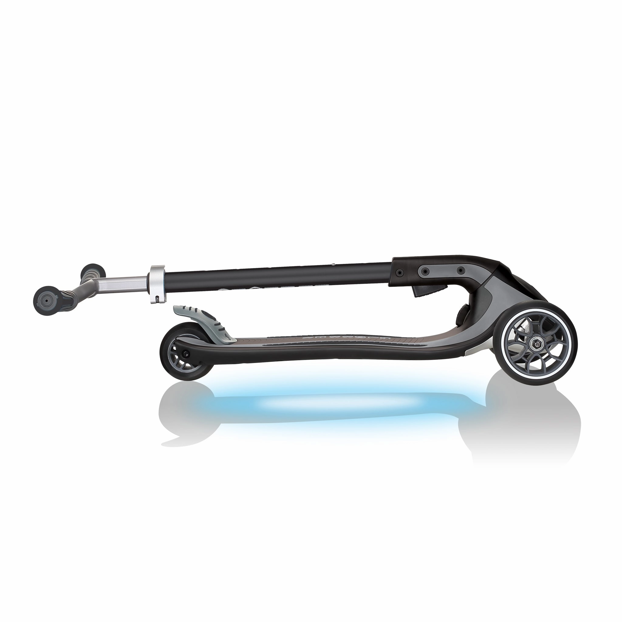Globber Ultimum Lights Foldable Scooter - Black / Charcoal Grey (5Y ) Kid-focused experiences