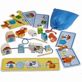 Happy hands On The Farm Threading Game