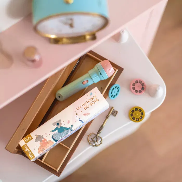 Smart kids gear Mini makers Storybook Torch - Le Petite Ecole De Danse
