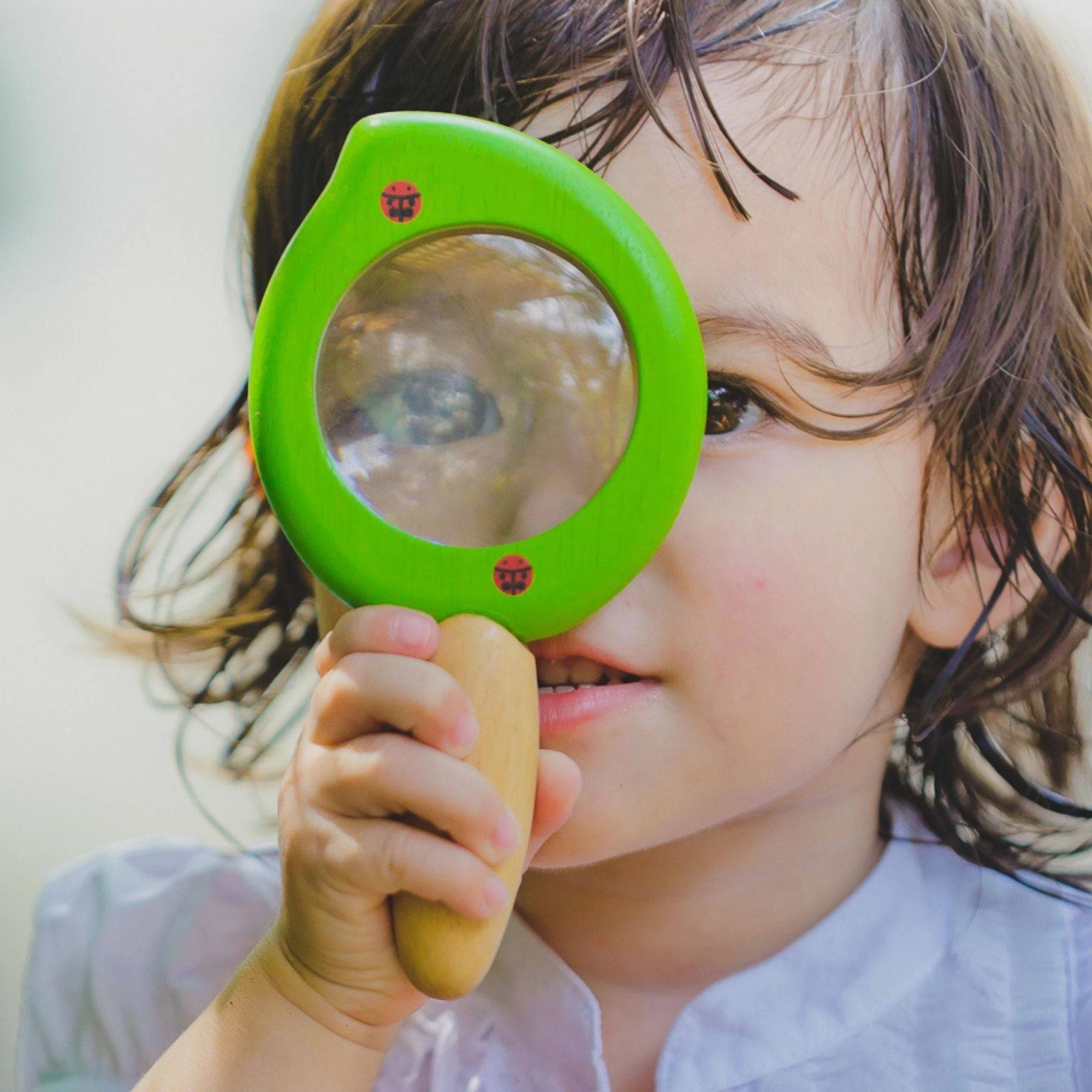 Wooden Leaf Magnifying Glass Play-based education Mindful play