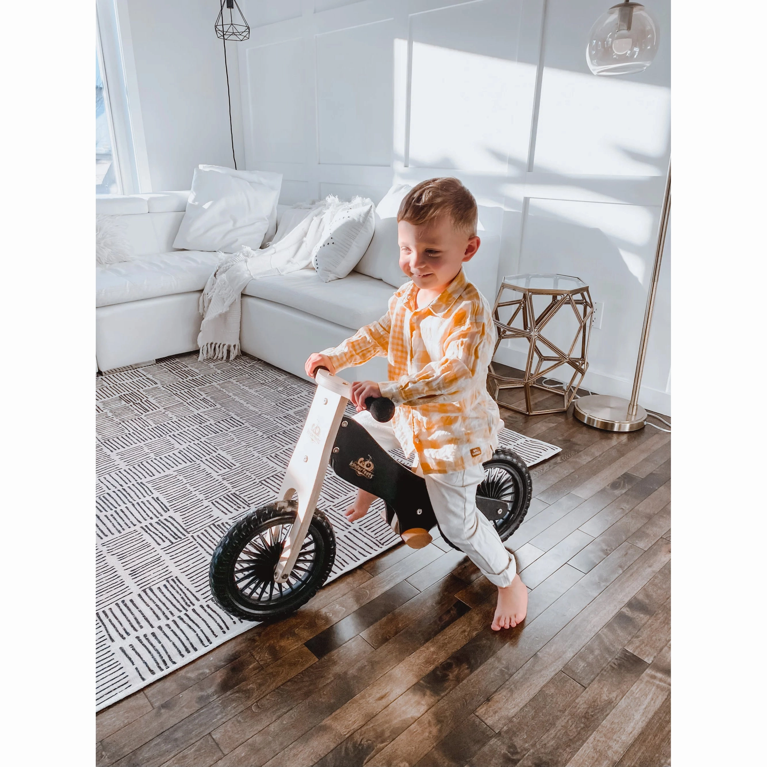 Kinderfeets Balance Bike - Black Little creators