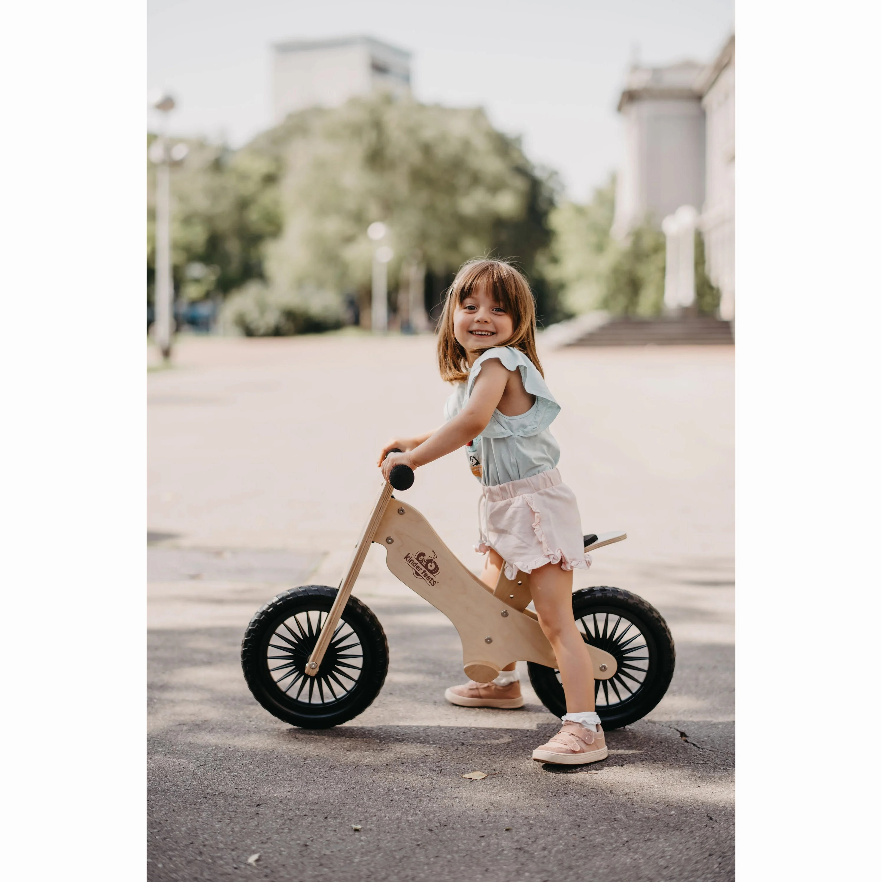 Smart kids gear Busy kids Kinderfeets Balance Bike - Natural