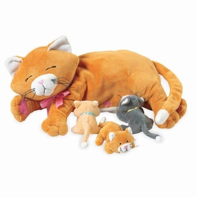 Nursing Nina Cat Imaginative play Child development