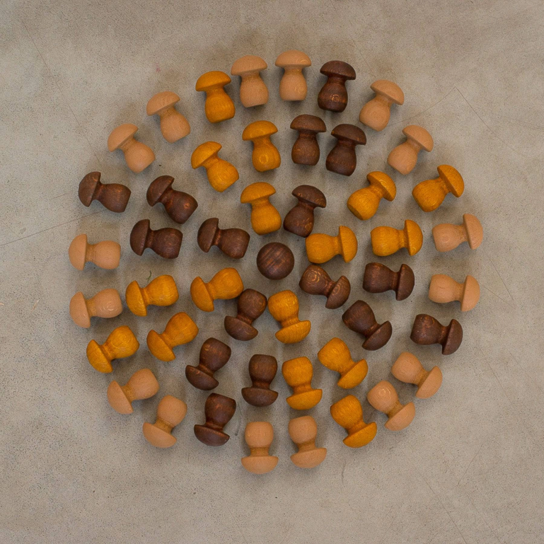 Happy hands Wooden Mandala Set, Little Mushrooms