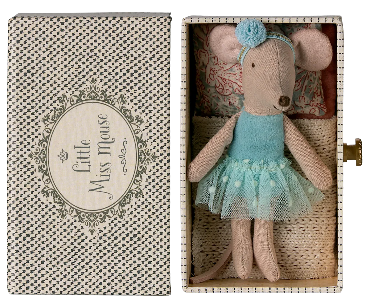 Little Sister Dance Mouse With Daybed Little learners