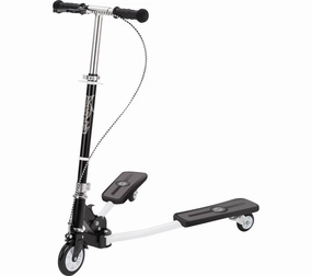 Exploration made fun Little creators Xootz Pulse Kick Scooter - White