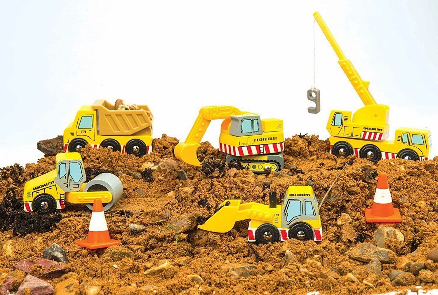 Little learners Le Toy Van - Cars & Construction Wooden Vehicles