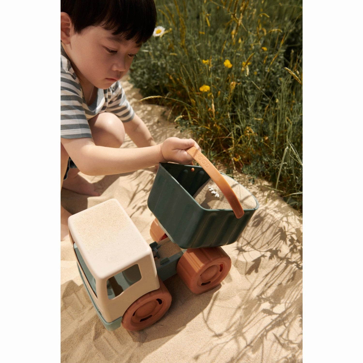 Mindful play Liewood Peppermint Multi Mix Beck Sand Truck