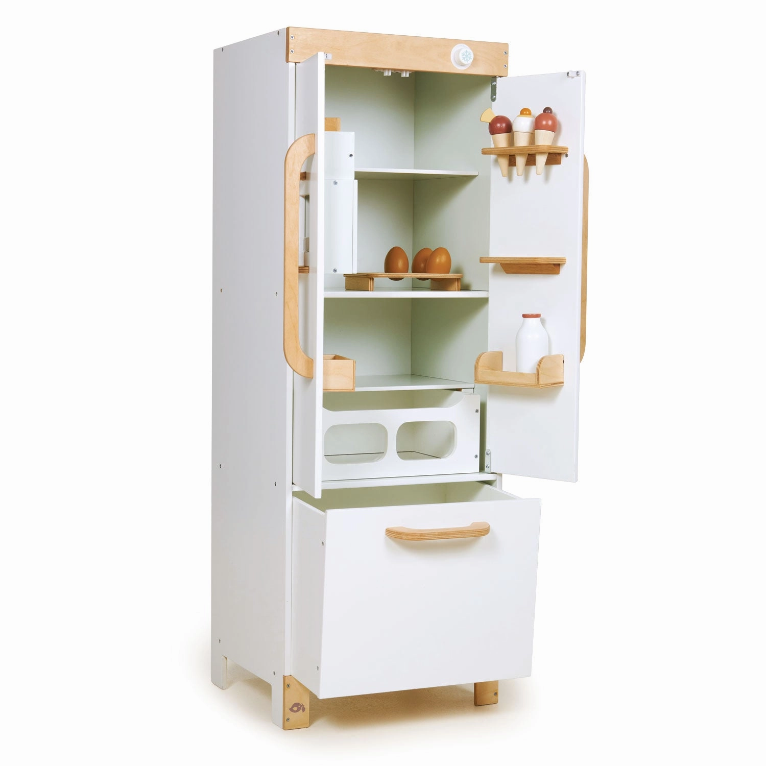 Wooden Refrigerator And Food Set Kid-focused experiences Creative time for curious minds
