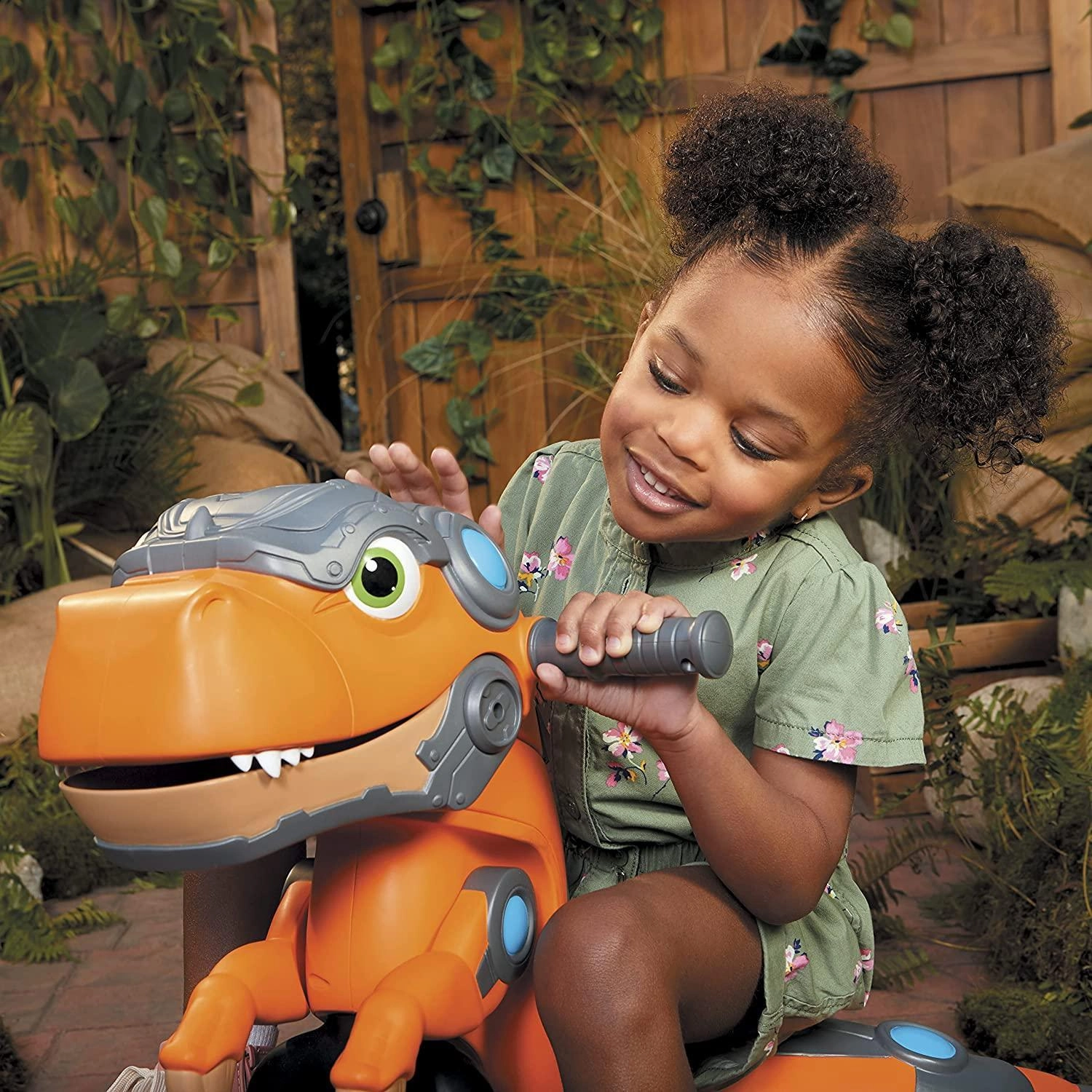 Little Tikes Chompin' Dino Trike Dinosaur Sounds Roars Little adventures