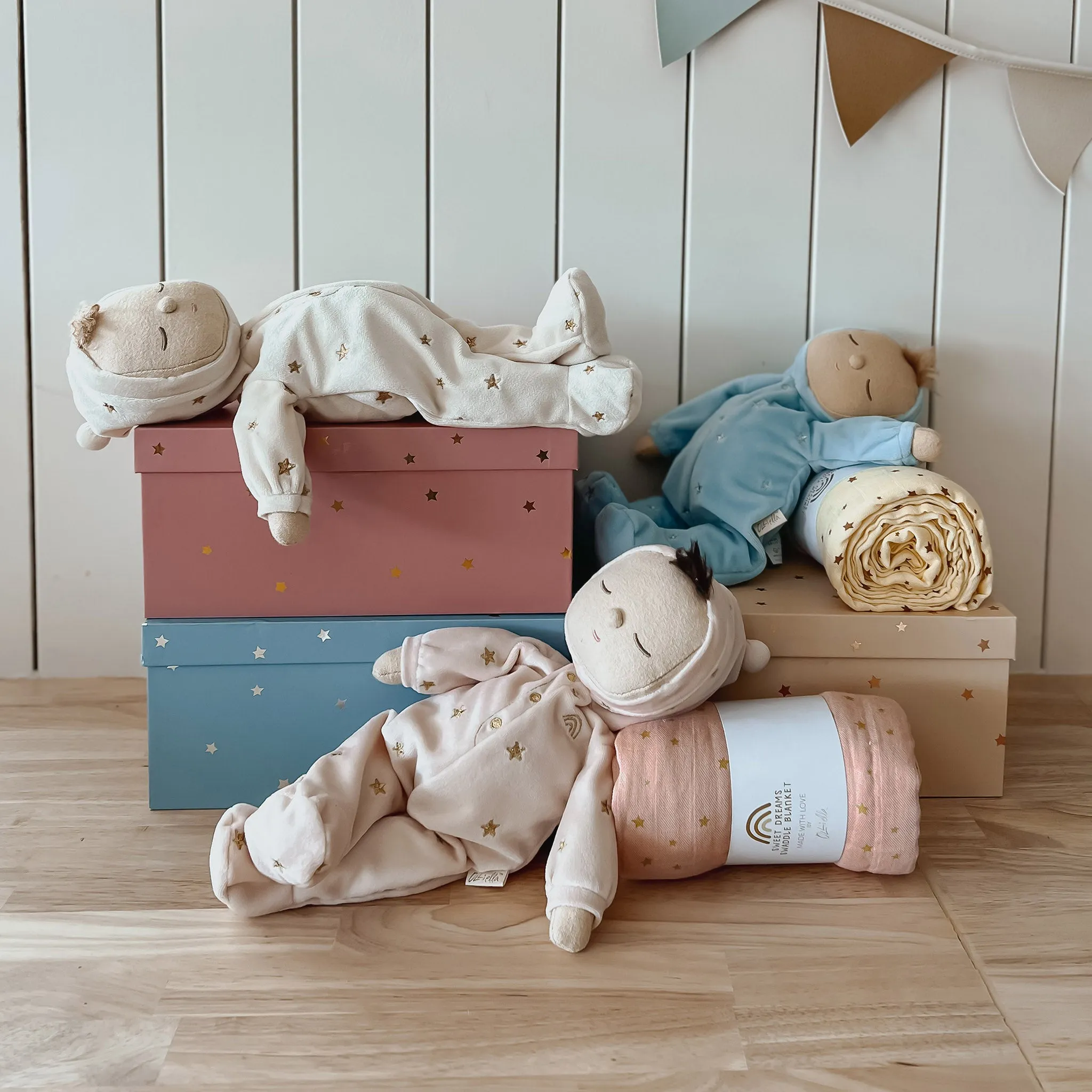 Mindful play Engaging young minds Lullaby Dozy Dinkum Gift Set - Leo