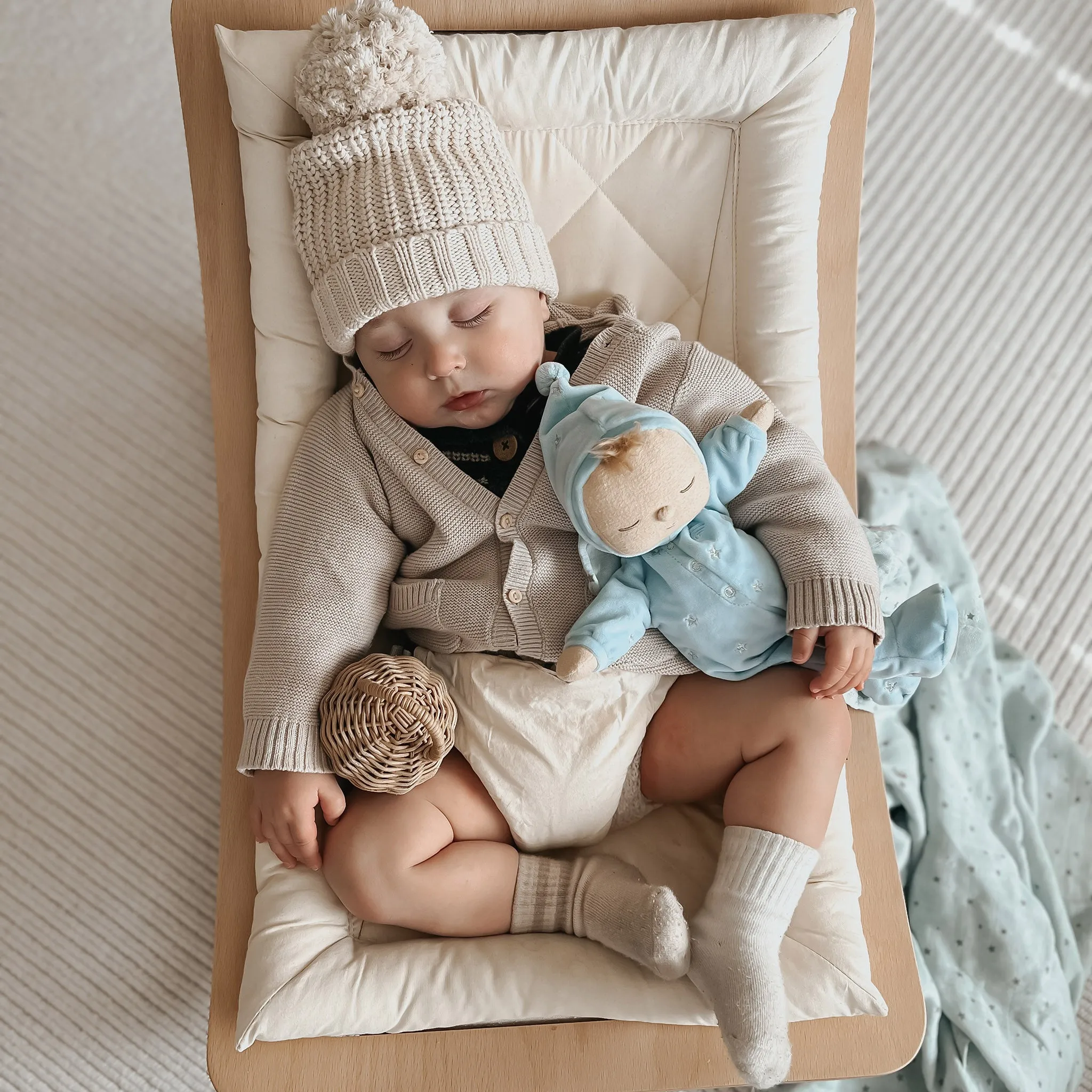 First explorers Lullaby Dozy Dinkum - Leo