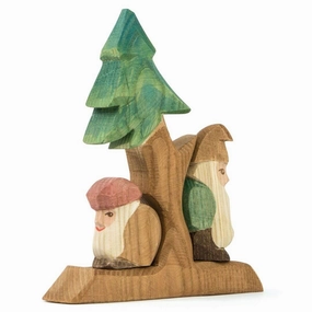 Ostheimer Fir Tree With Dwarves Little creators