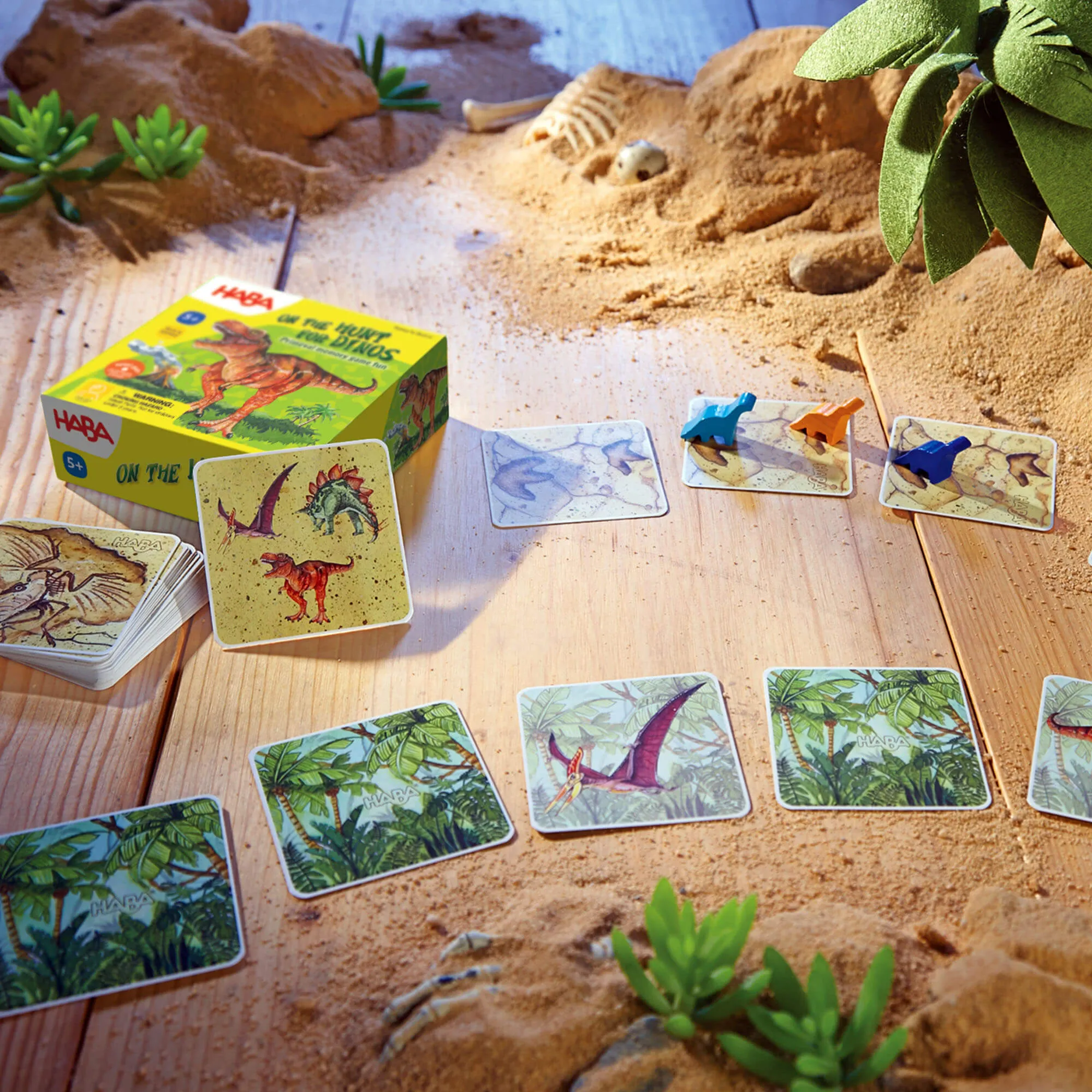 On The Hunt For Dinos Mini Game Imaginative play