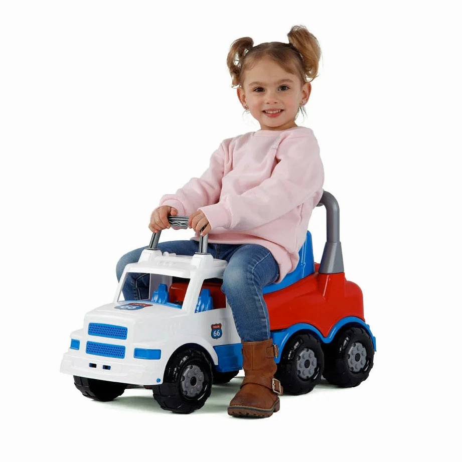 Quiet play for growing minds Nurturing minds Cavallino Xxl Torpedo Truck Ride-On