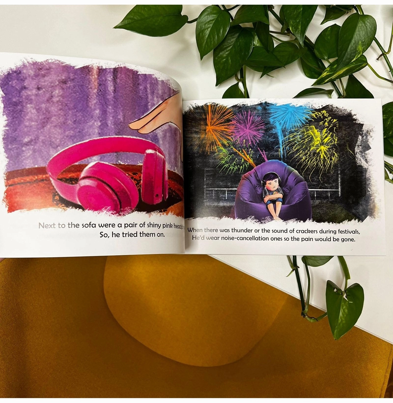 Mindful play Goldiboy And The Three Apes [Paperback] Patil Ashiish V. And Biswas Nikita M.