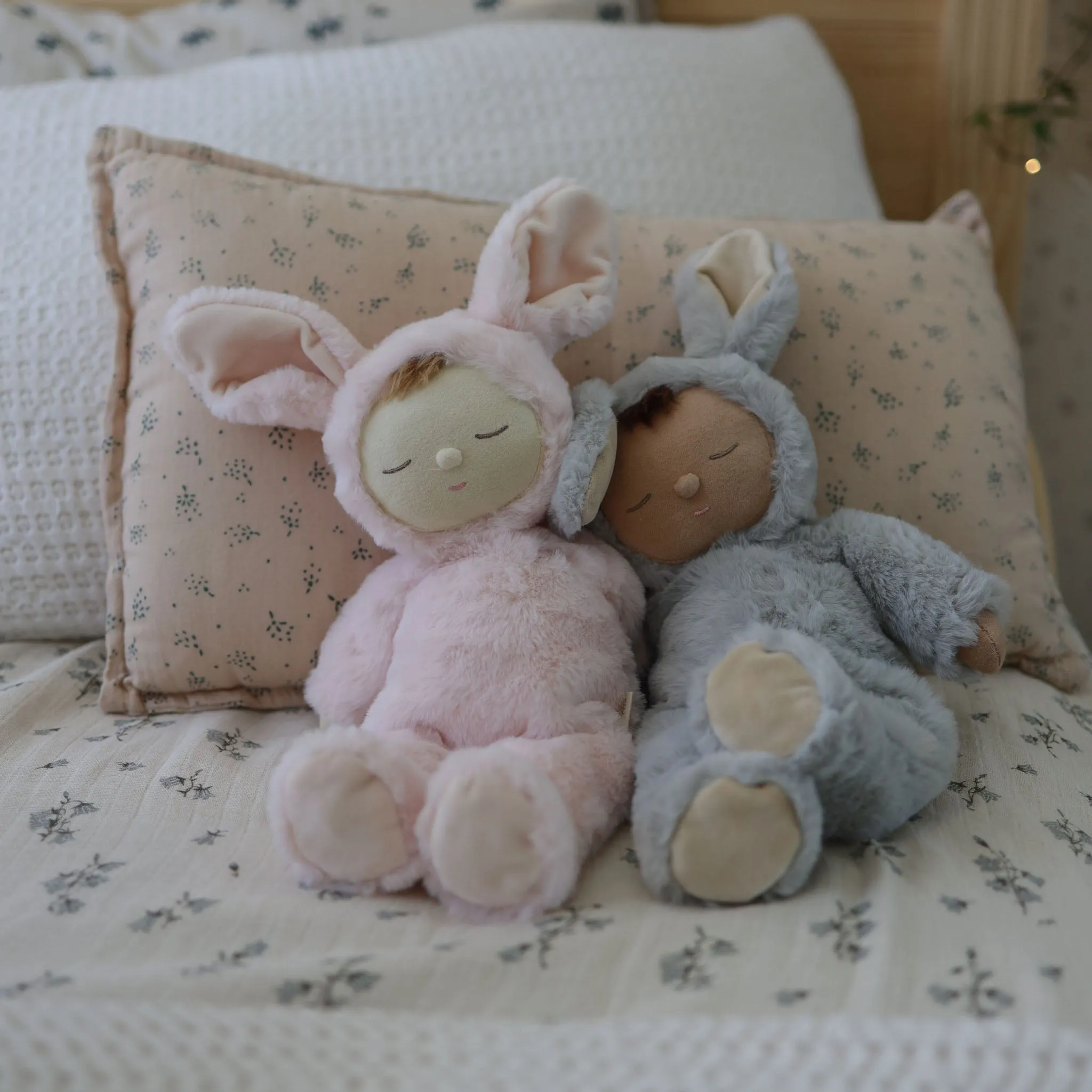 Lullaby Cozy Dinkum - Bunny Moppet Exploration gear