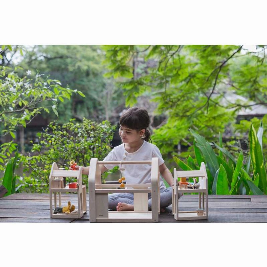 Child development Tiny thinkers Slide-N-Go Dollhouse