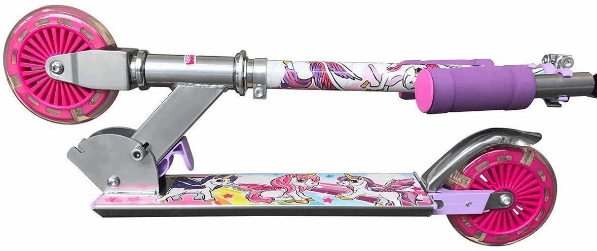 Educational fun Creative minds Ozbozz Unicorn Scooter With Light Up Wheels