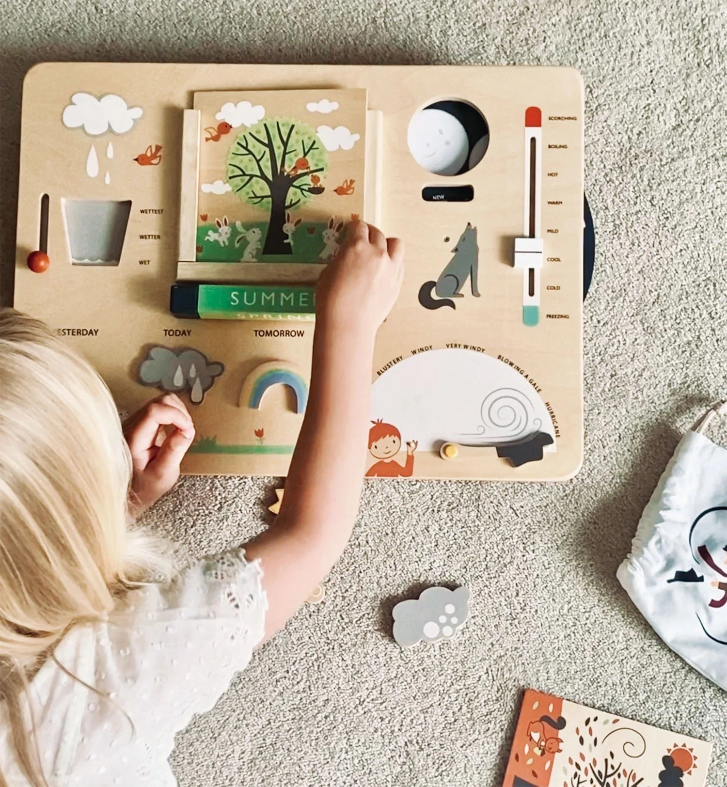 Young learners Seasonal Wooden Weather Station