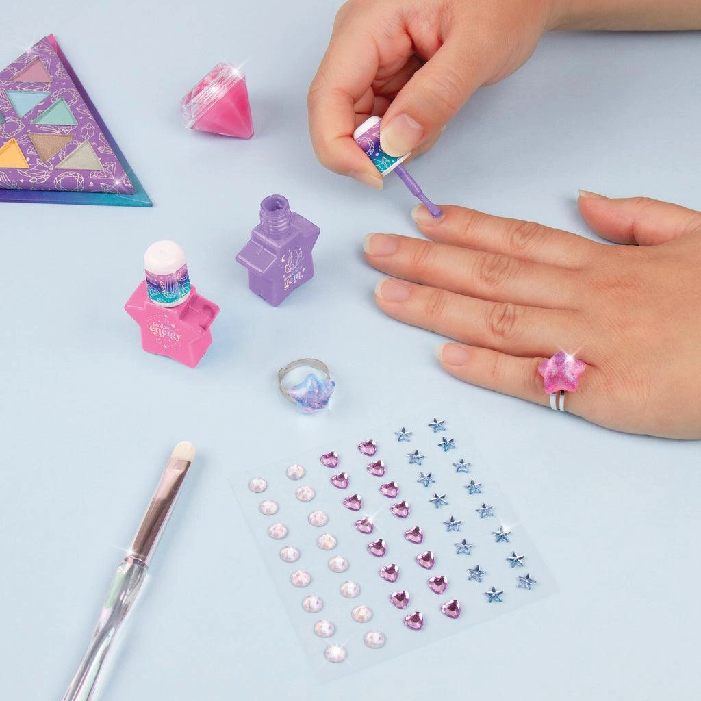 Exploration gear Tools for tiny thinkers Make It Real Mystic Crystal Makeup Kit