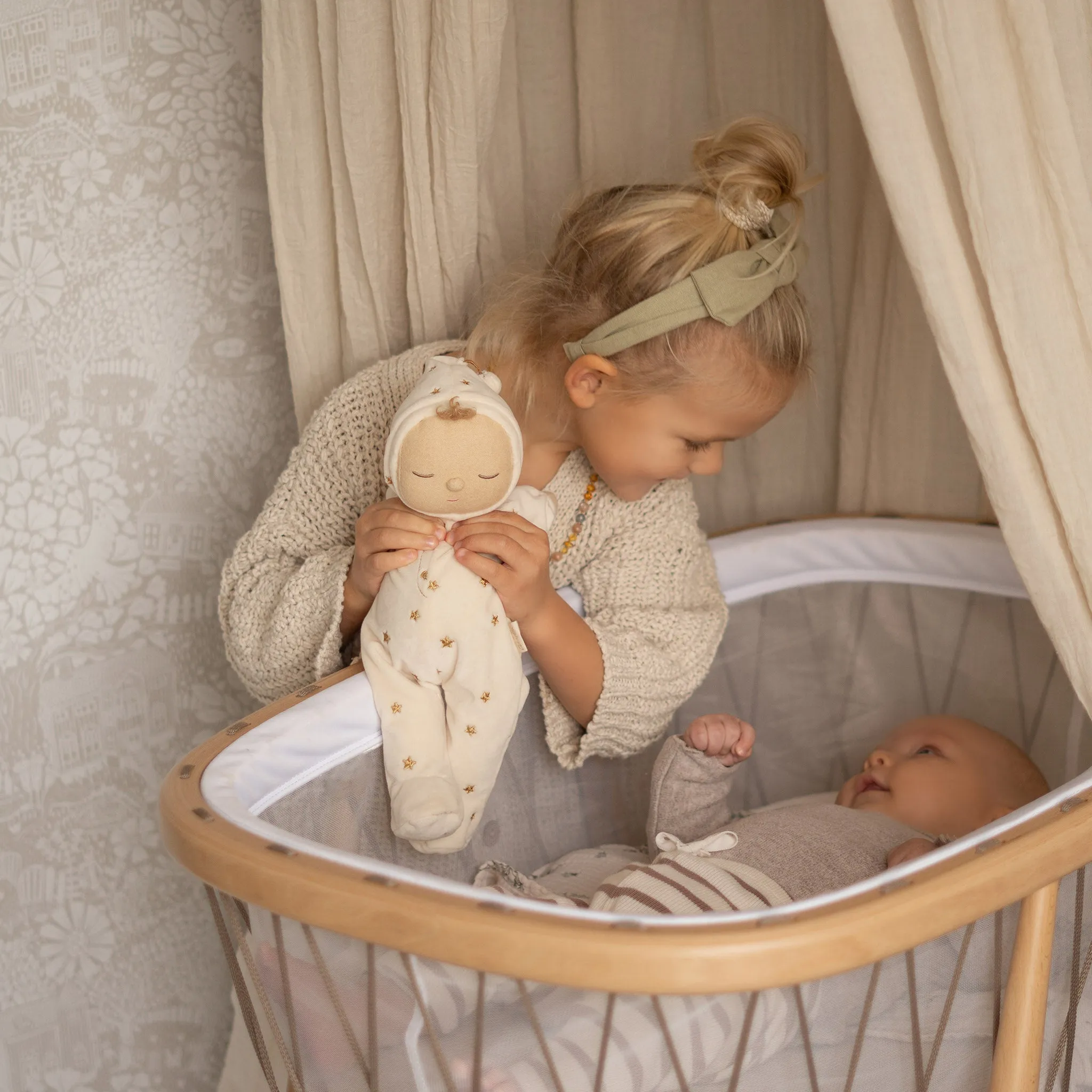 Lullaby Dozy Dinkum - Lyra Moments of imagination Imaginative play