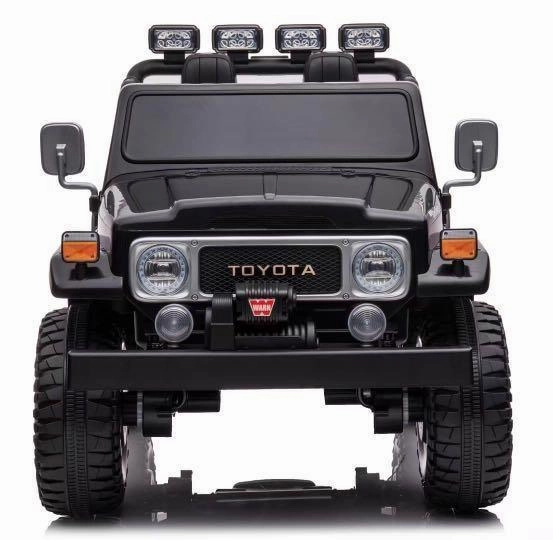 Toyota Land Cruiser Jeep 12V Battery 2-Seater Ride-On Car - Black Mindful play