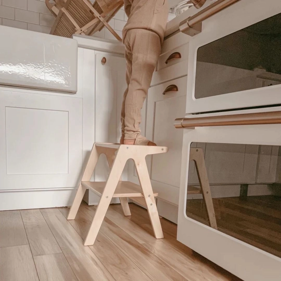 Discover & grow Engaging young minds Two-Step Wooden Step Stool - Natural