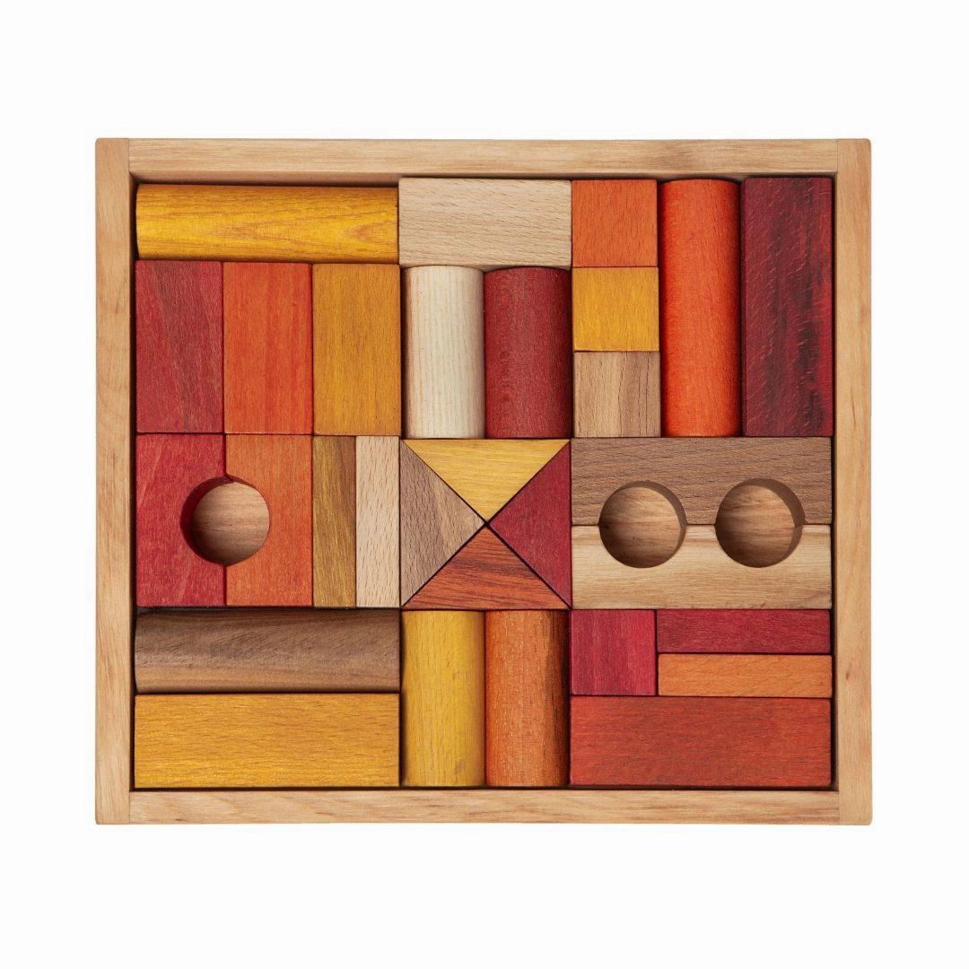 Moments of imagination Young learners Warm Colored Wooden Block Set With Storage Tray - 30 Pieces