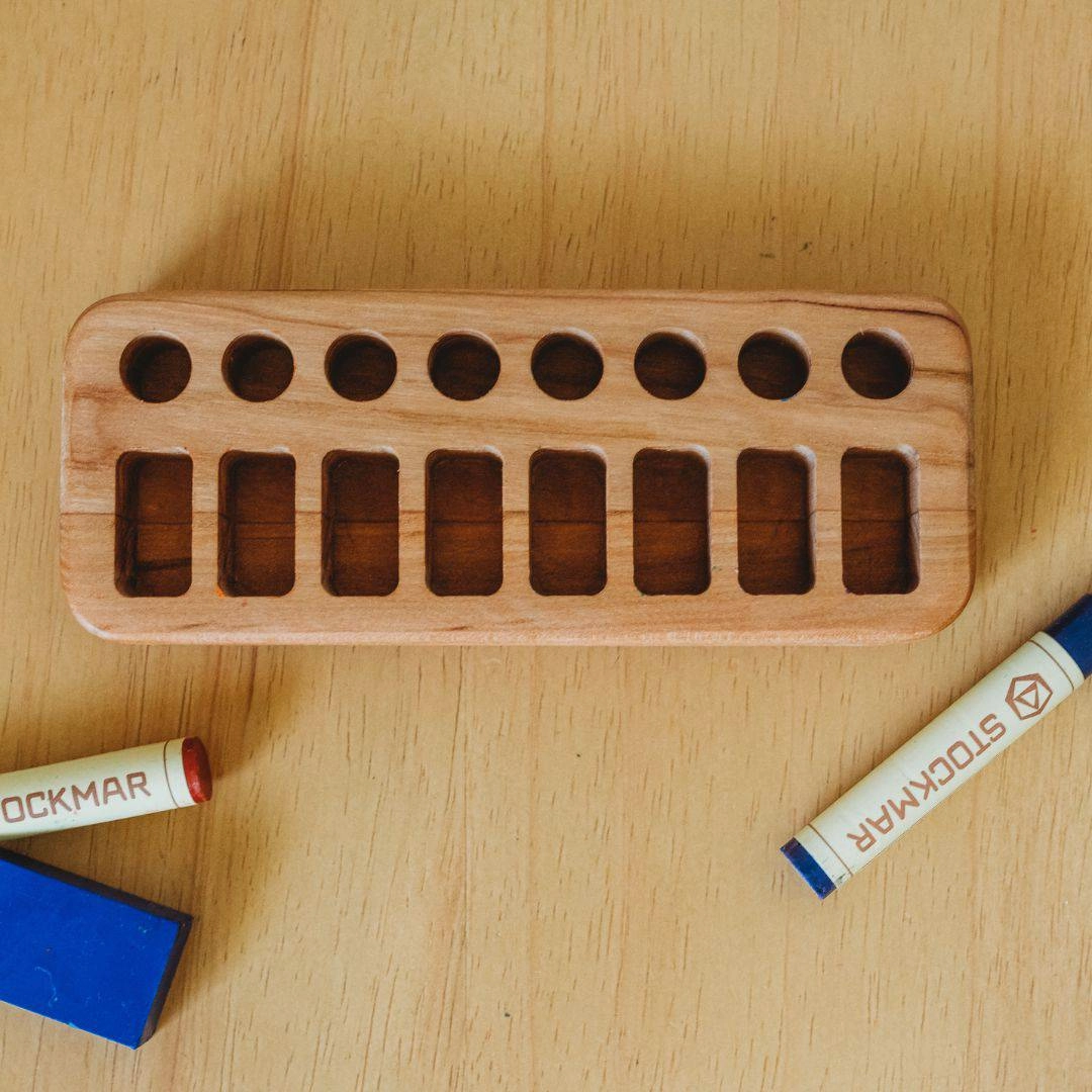 Tiny thinkers Wooden Crayon Holder - 8 Sticks And 8 Blocks