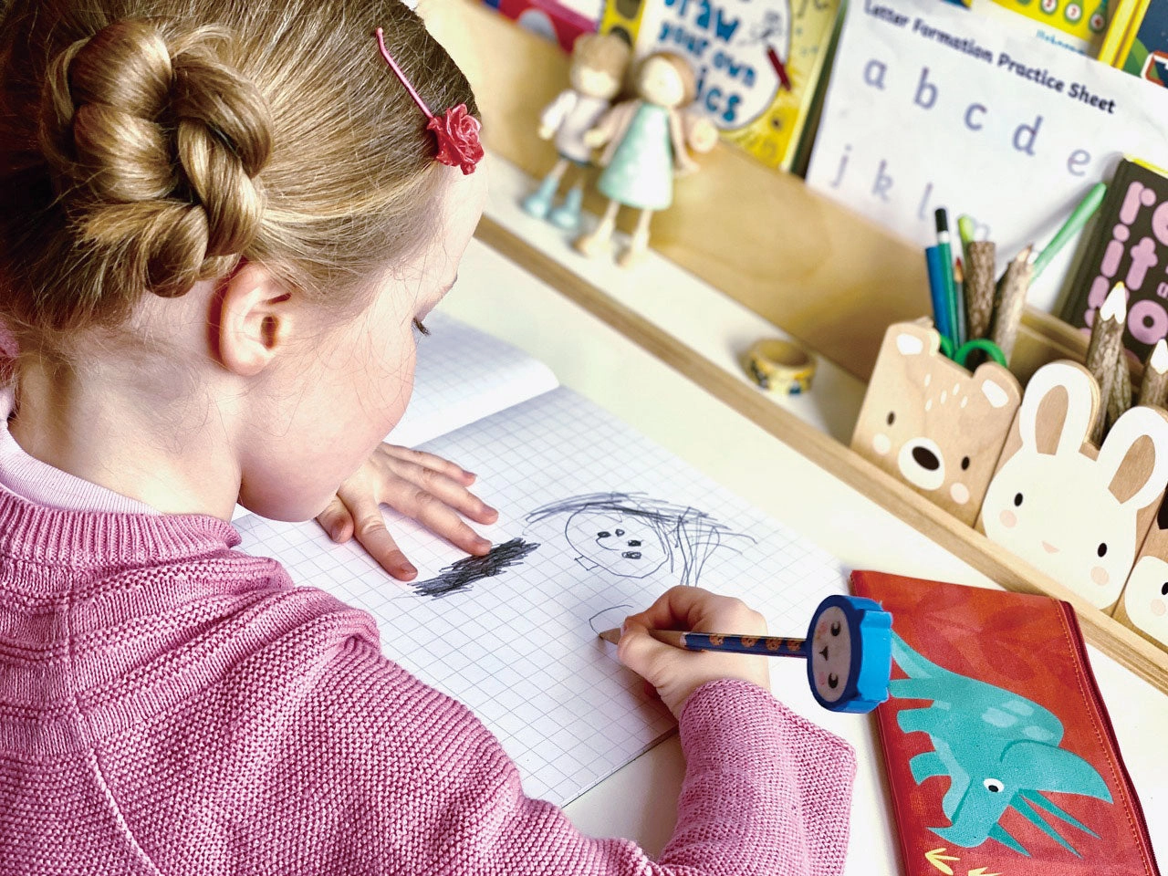 Play-based education Wooden Forest Friends Desk And Chair